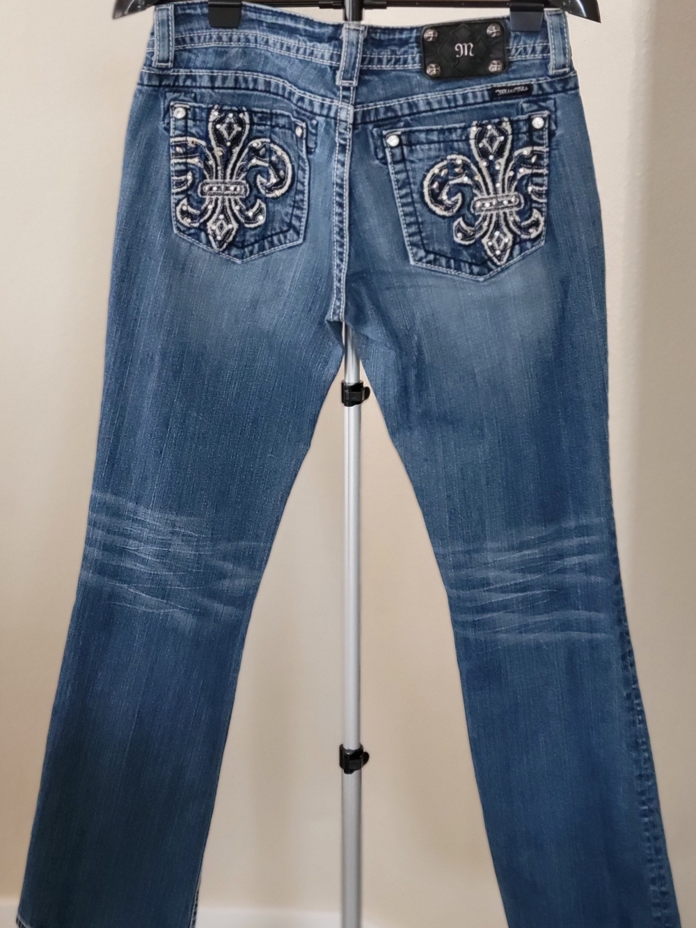 Miss Me Fleur De Lis Low Rise Bootcut Jeans Womens Size 30x32  Embellished Y2K